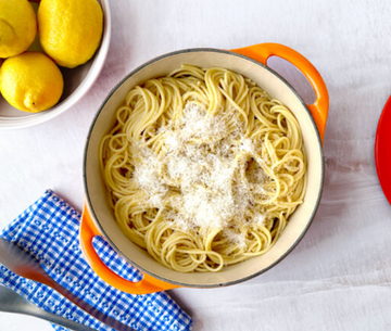 le creuset pan with pasta